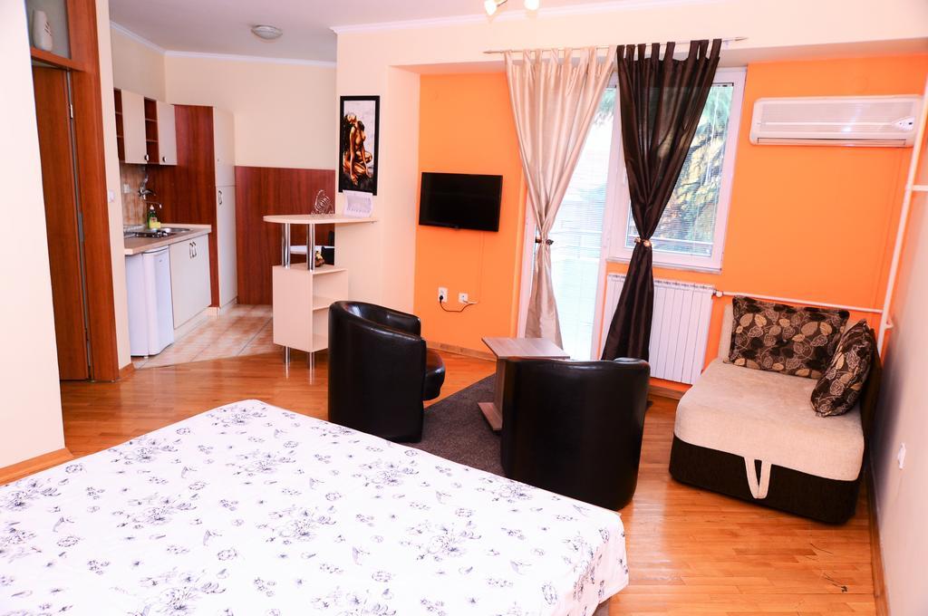 Exclusive Central Apartments Skopje Exteriör bild