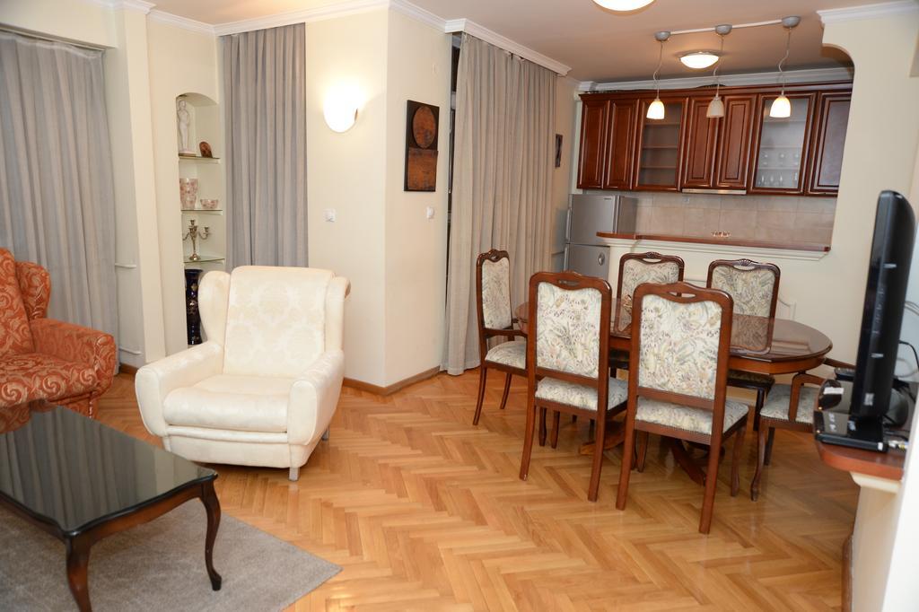 Exclusive Central Apartments Skopje Exteriör bild