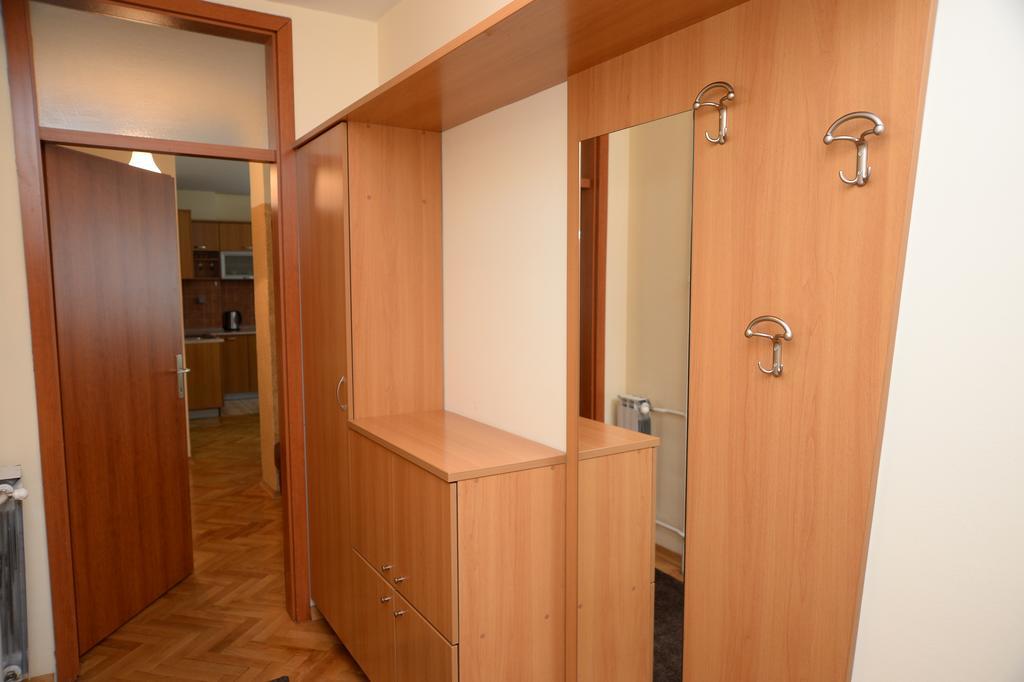 Exclusive Central Apartments Skopje Exteriör bild