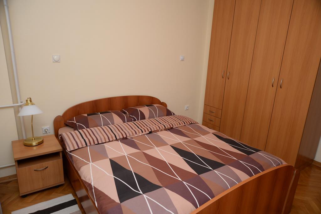 Exclusive Central Apartments Skopje Exteriör bild